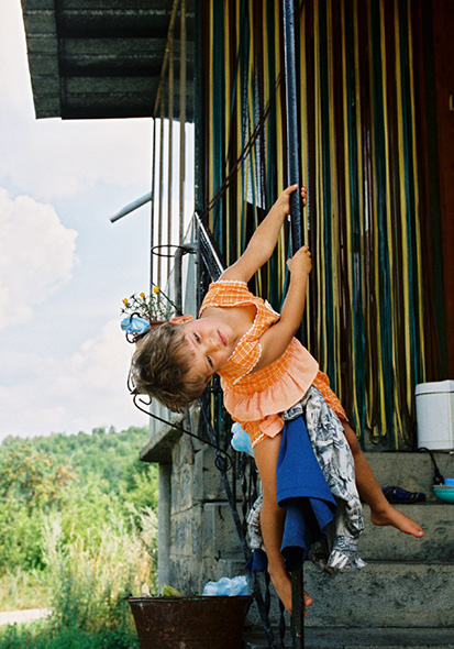 3/ 16, Bulgaria 2004, Colour Print 40 x 57 cm, 5+2 AP, framed 